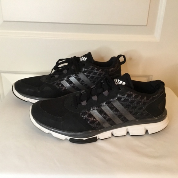 Men’s Black adidas Runners Size 10 - Picture 3 of 7